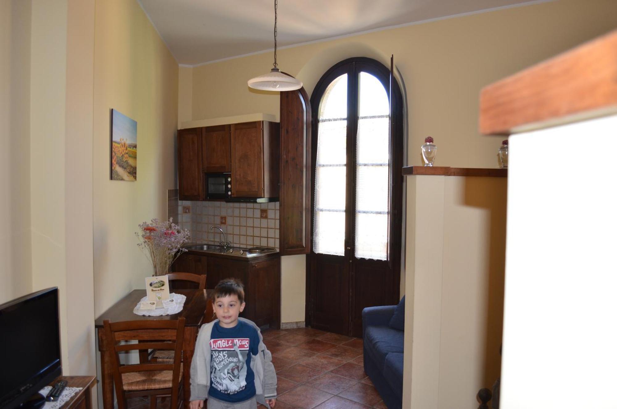 Palazzo Alle Mura Staggia Bagian luar foto