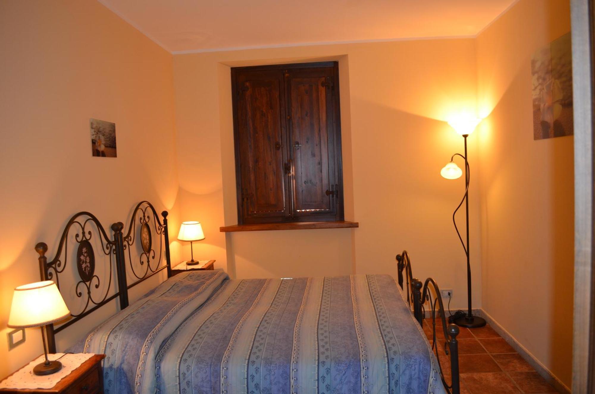 Palazzo Alle Mura Staggia Bagian luar foto