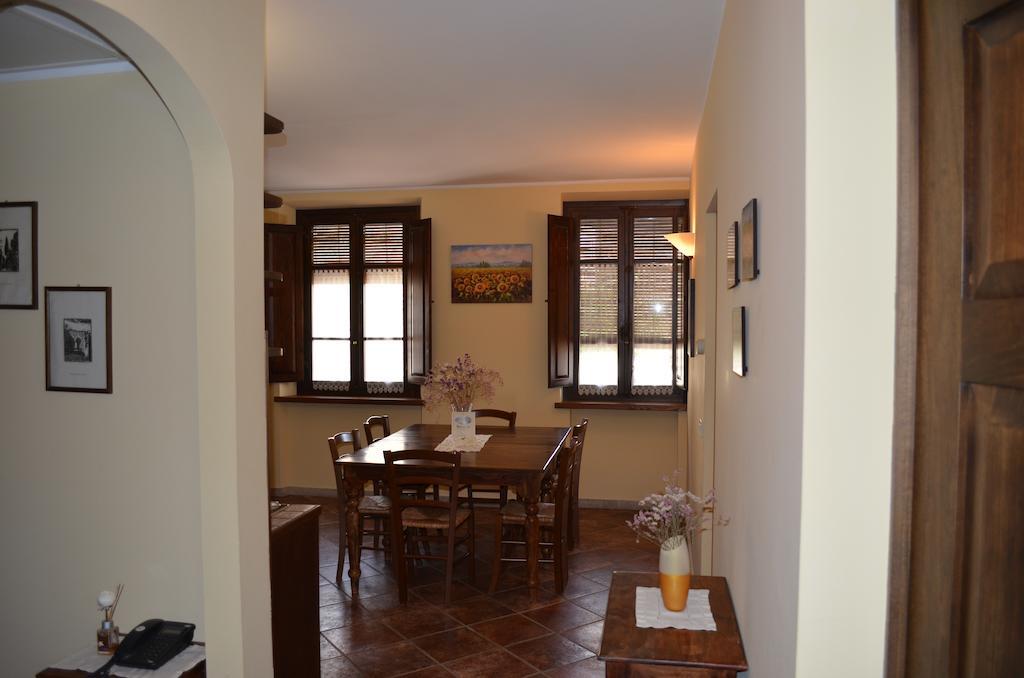 Palazzo Alle Mura Staggia Bagian luar foto